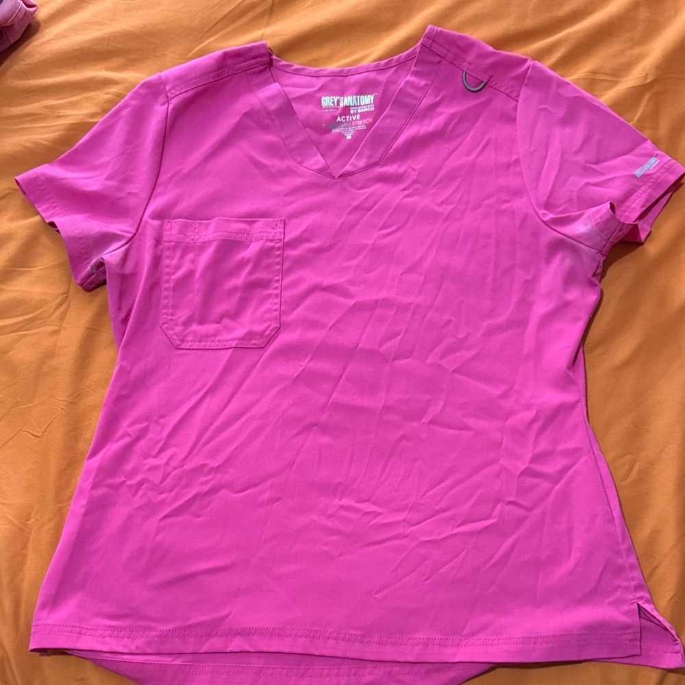 Women's Pink V-Neck Scrub Top